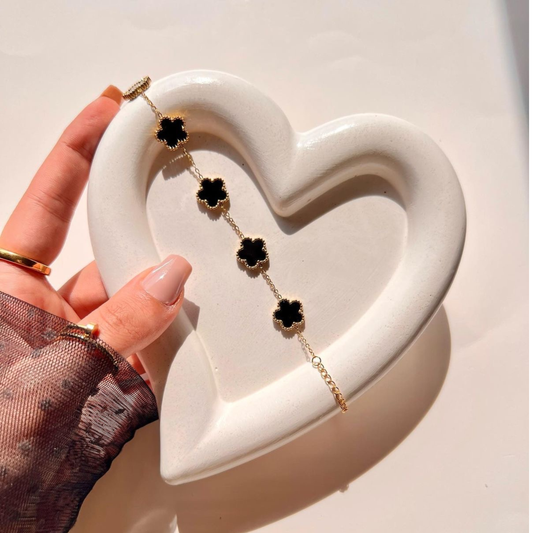 Clover Anti-Tarnish Bracelet for Women !